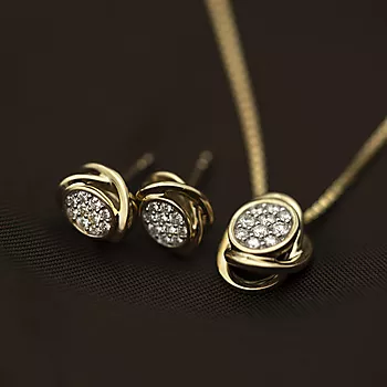 Bilde nummer 4 av Pan Jewelry, Øredobber i 585 gult gull med diamanter 0,15 ct