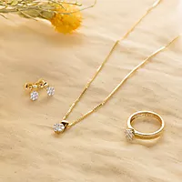 Bilde nummer 9 av Blossom, Ring i 585 gult gull med rosett og diamanter 0,24 ct