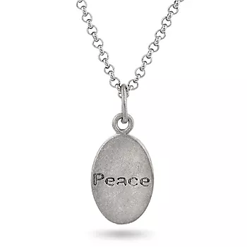Pan Jewelry, Anheng i sølv med gravering tekst peace