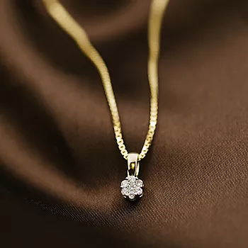 Bilde nummer 4 av Pan Jewelry, Anheng i 585 gult gull med diamanter 0,10 ct