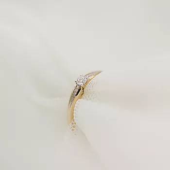 Bilde nummer 3 av Pan Jewelry, Ring i 585 gult gull med diamanter 0,13 ct