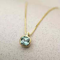 Bilde nummer 2 av Pan Jewelry, Smykke i forgylt 925 sølv med grønn zirkonia