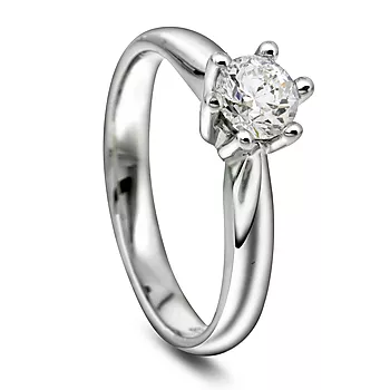 Pan Jewelry, Ingrid enstens ring i 585 hvitt gull med diamant 0,50ct W/SI