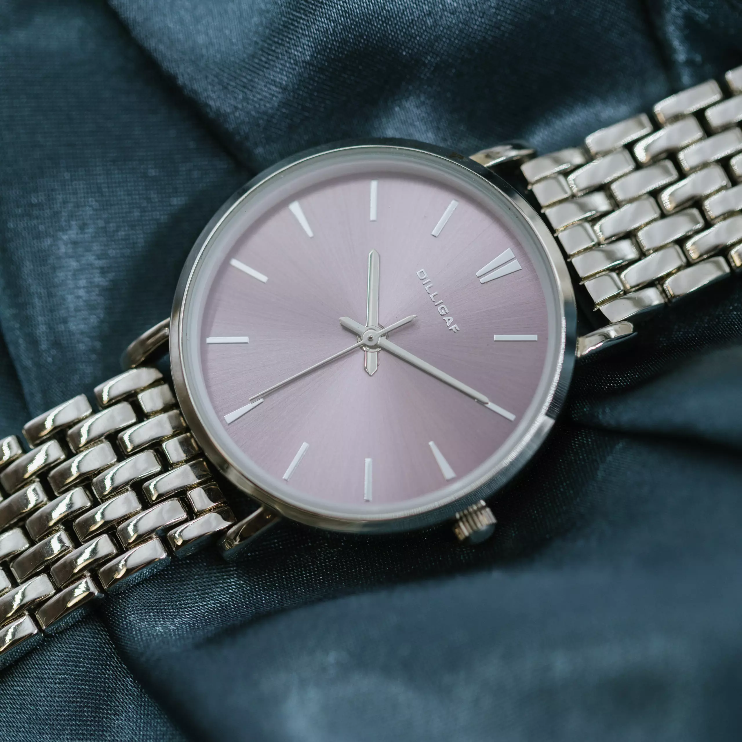 Купить dilligaf watch (Наручные часы) заказать с доставкой