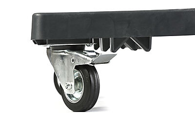 Wheel pallet med hjullås og V-profil for stabling på dekkreol med spyd