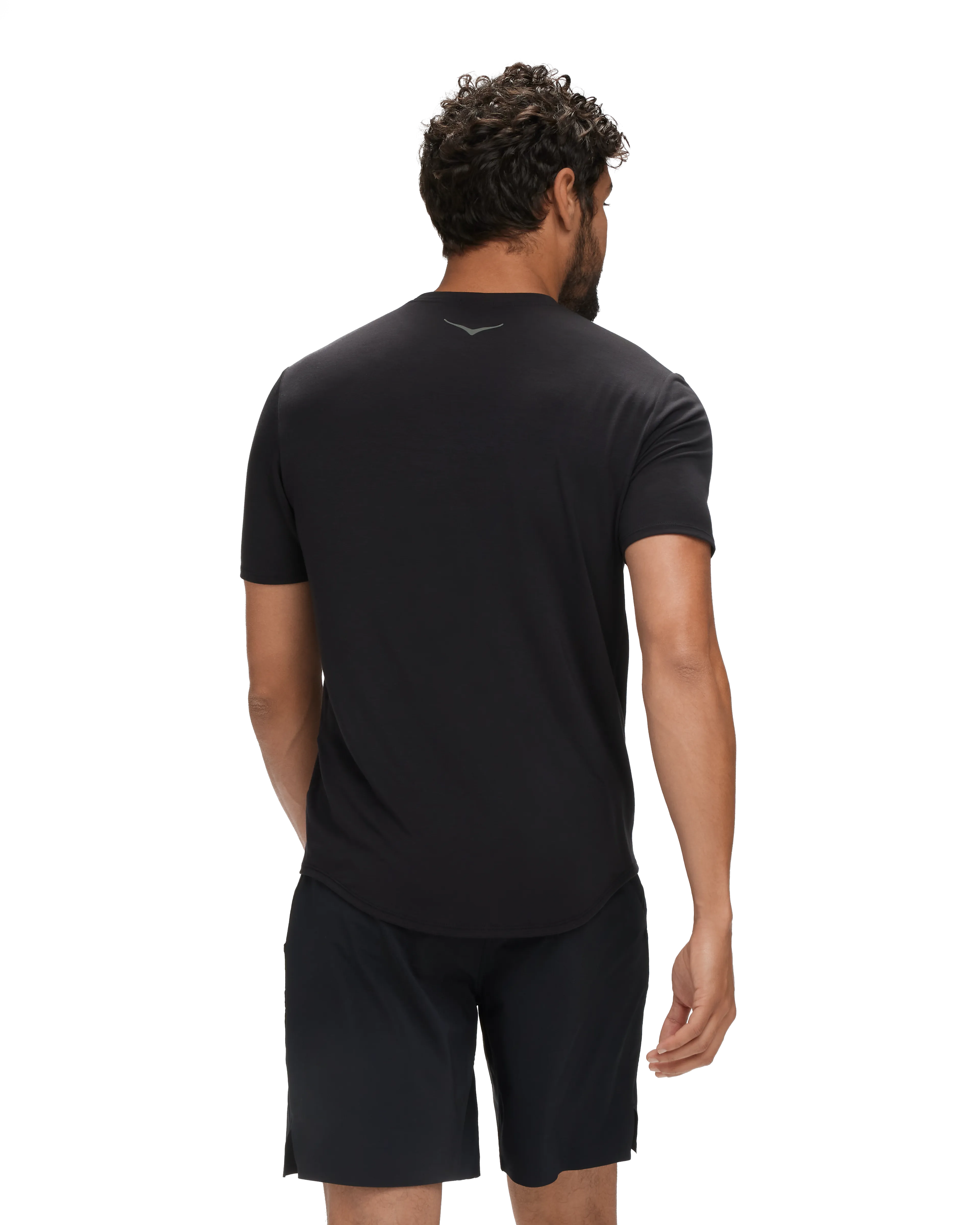 M HOKA ESSENTIAL TEE