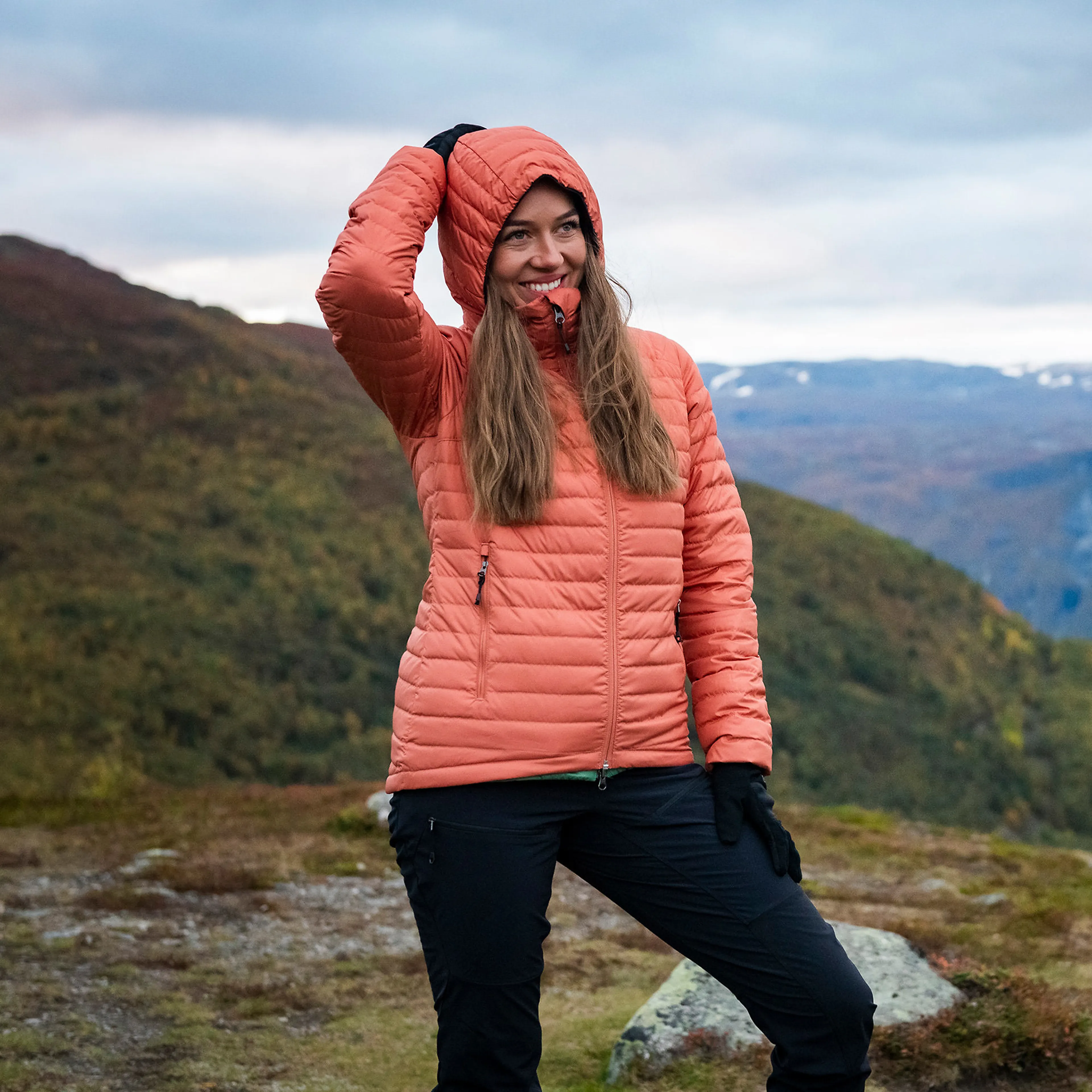 Lava Light Down Jacket w/Hood Women