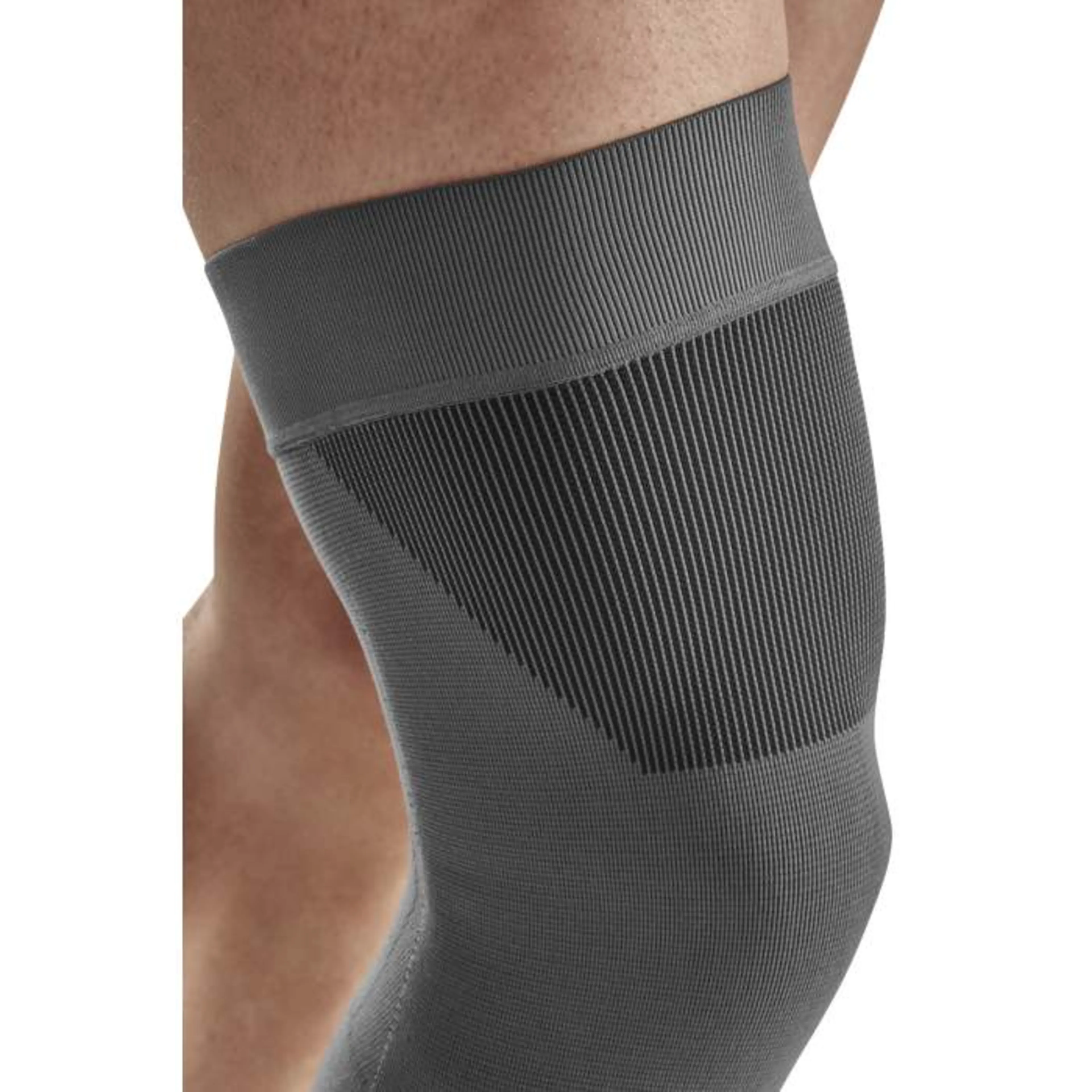 Mid support knee sleeve