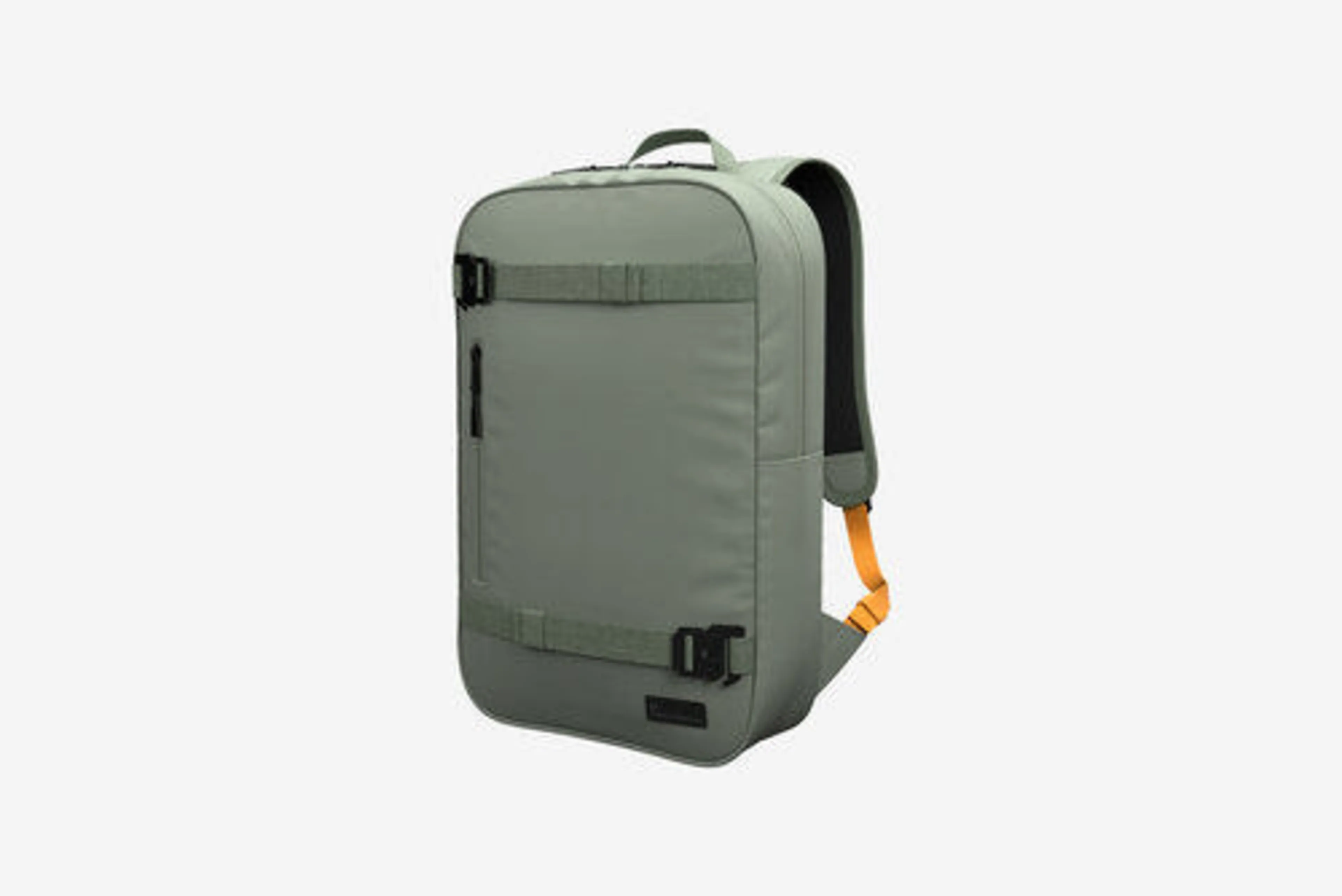 Essential Backpack 17L