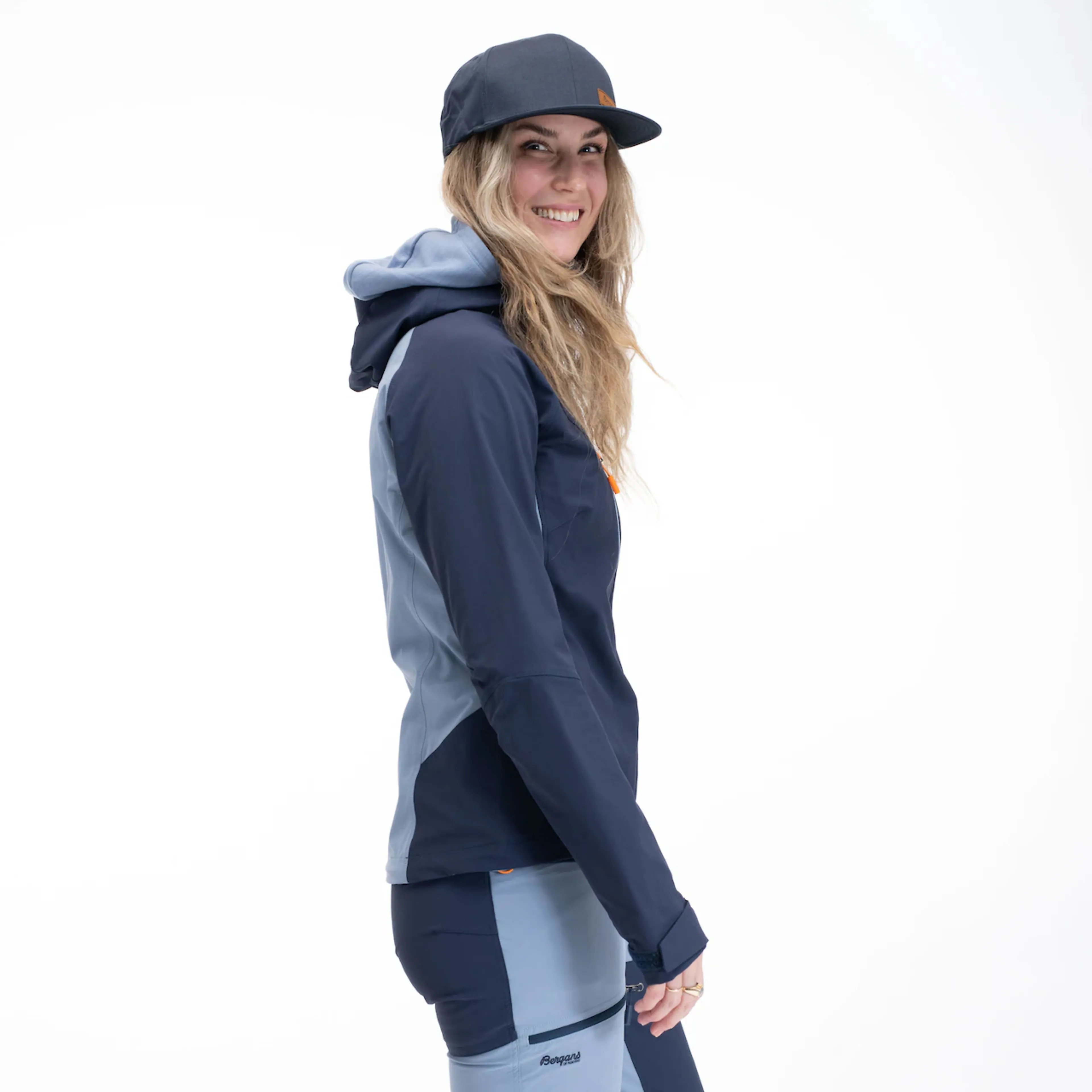 Cecilie Mtn Softshell Jacket