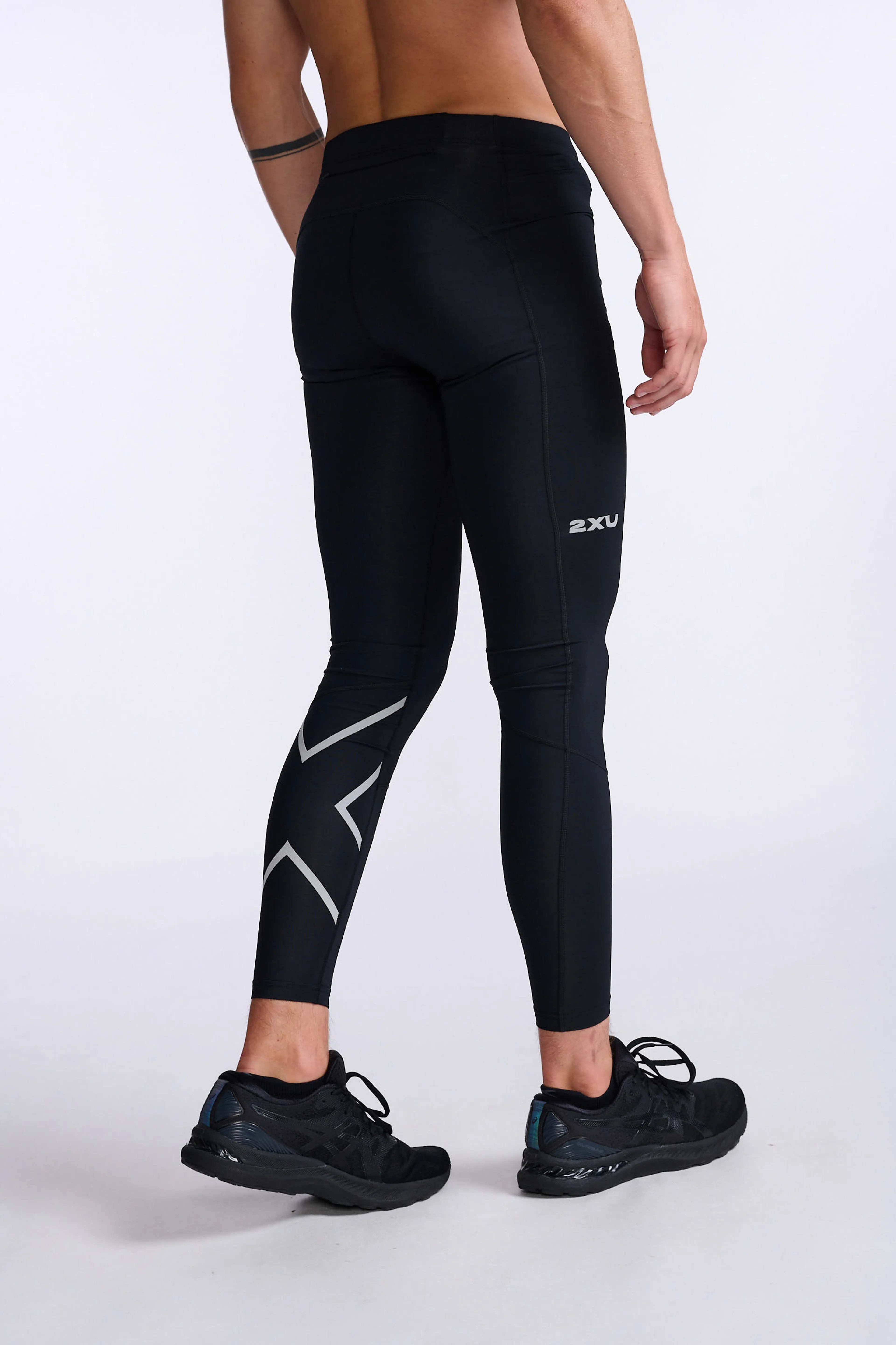 Aero Compression tights herre