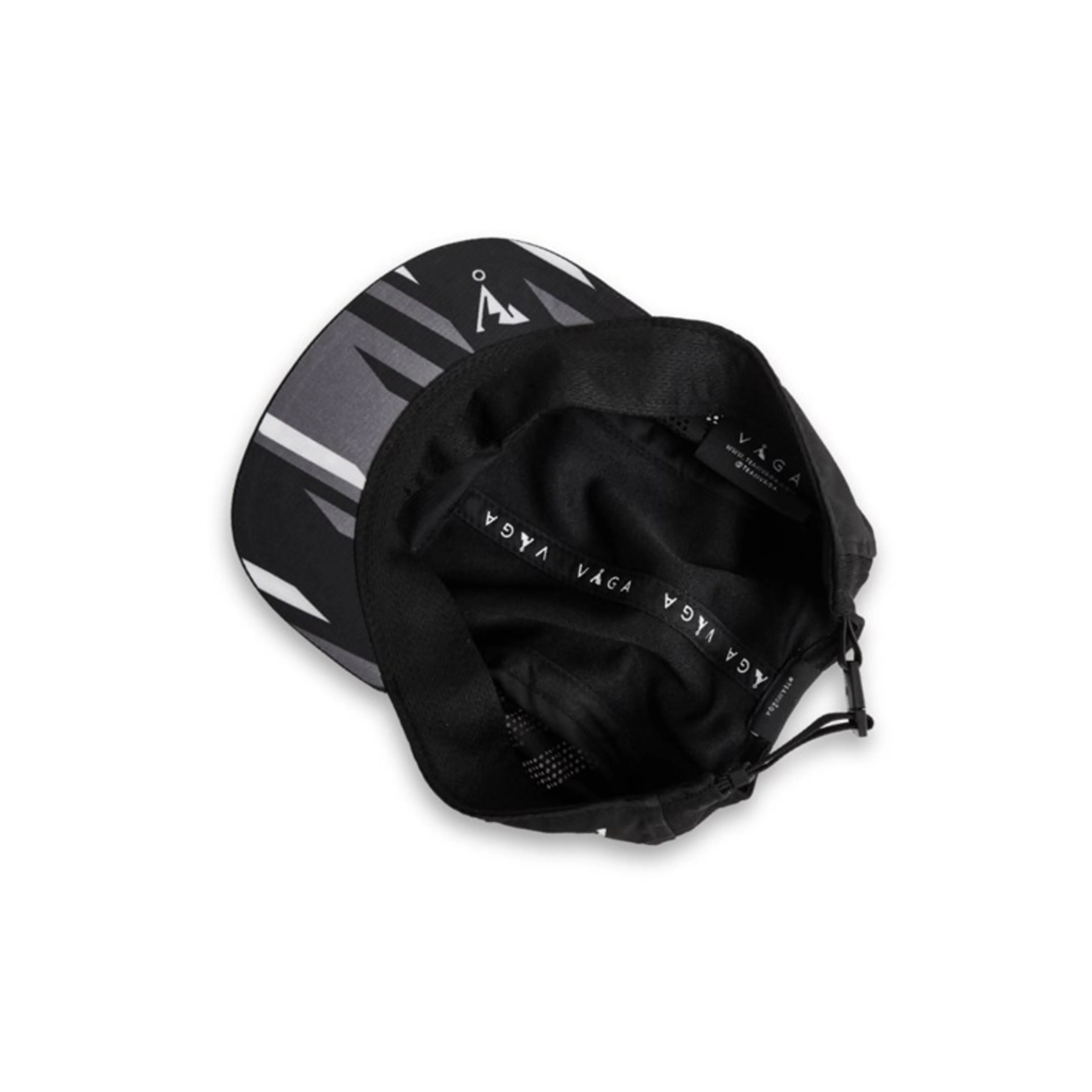 FEATHER RACING CAP