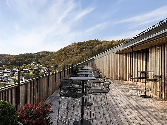 Terrassebord impregnert brun furu 28x120 mm