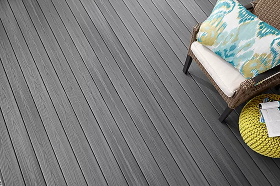 Kompositt terrassebord grå 24x137x4880 mm