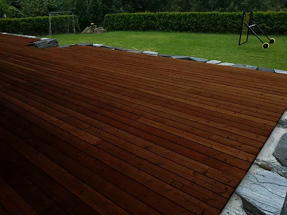 Terrassebord royalimpregnert brun furu 28x120 mm