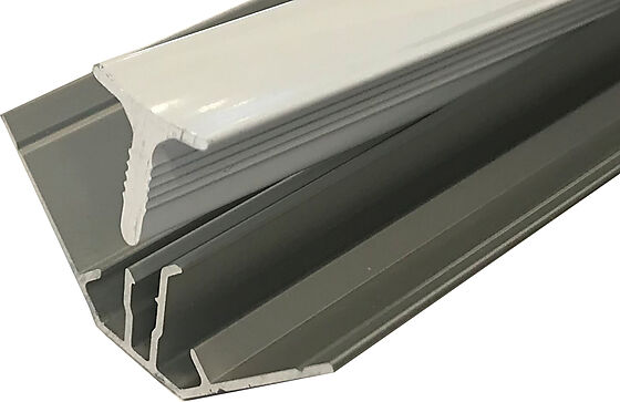 Hjørnelist innvendig aluminium todelt hvit 2400 mm