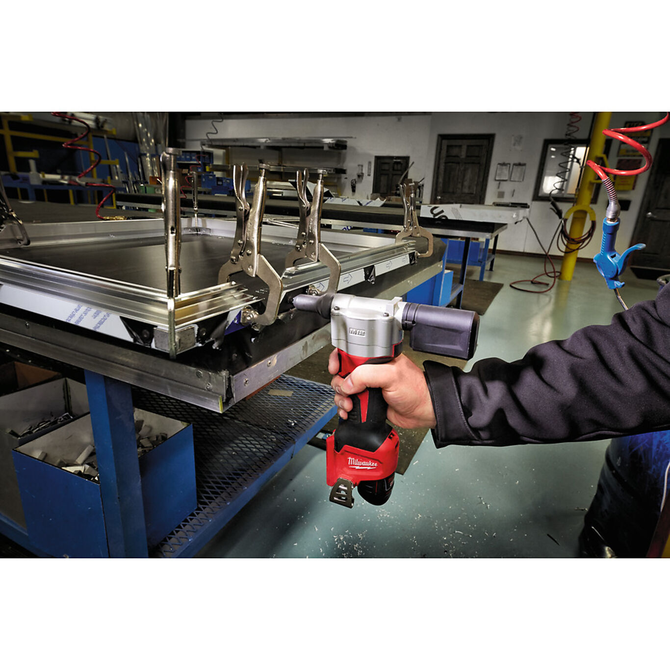 Milwaukee Milwaukee M12 Naglepistol BPRT-201X 2