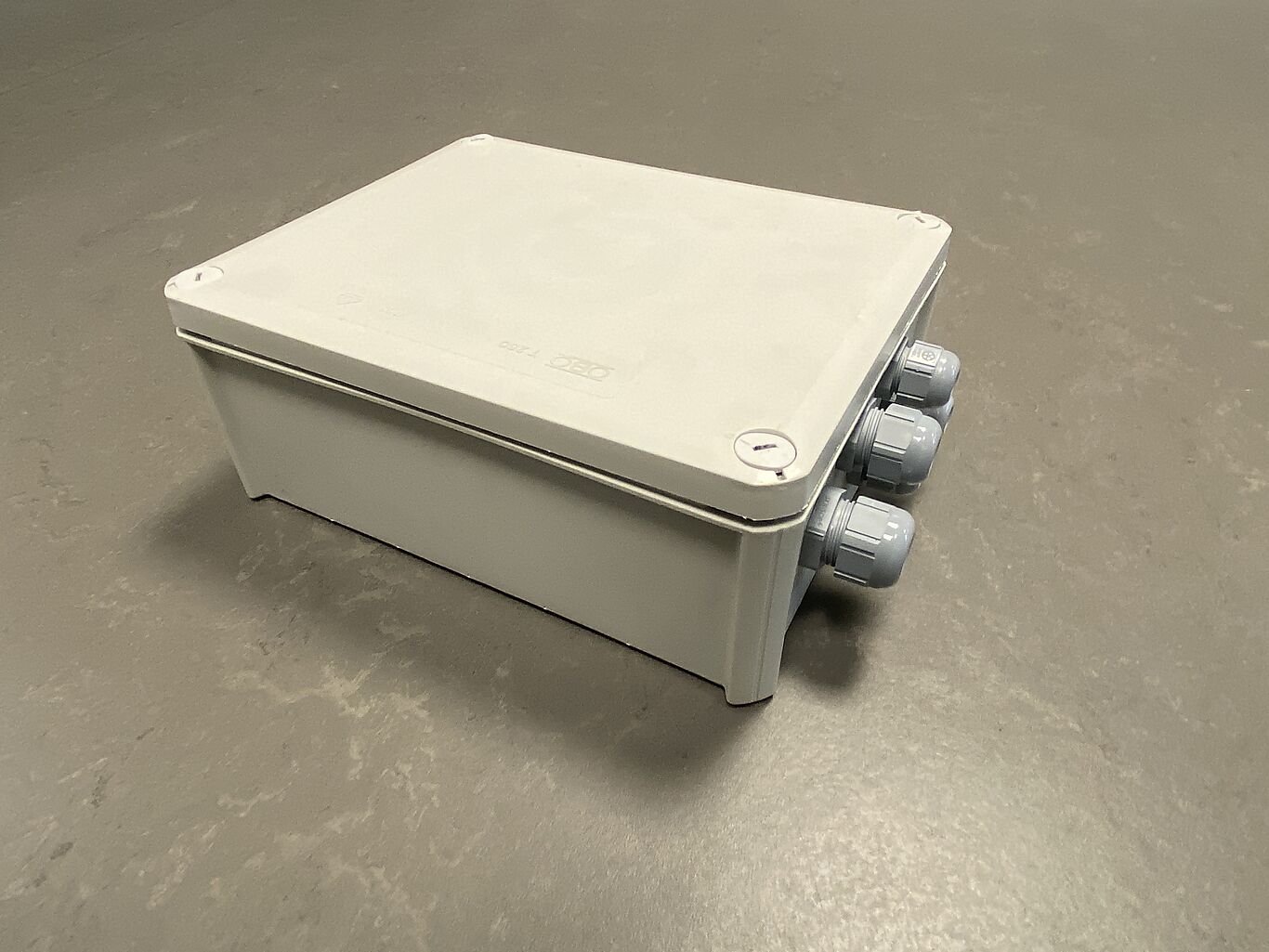 Koblingsboks slim-sign 601 230VAC til MS 640x840 1