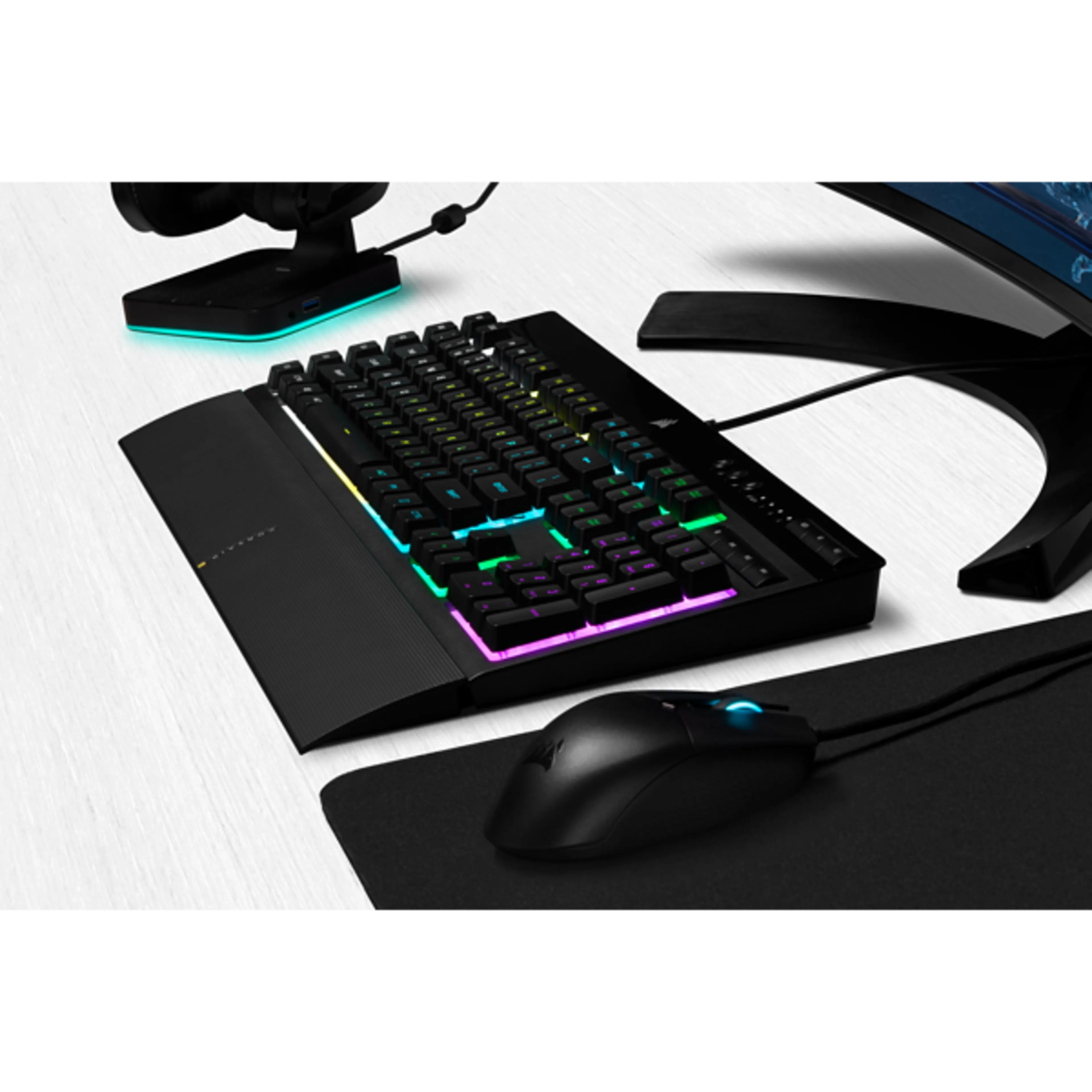 Outlet K55 RGB PRO - gaming - USB 2.0 Type-A - 111 toetsen - IP42 bescherming