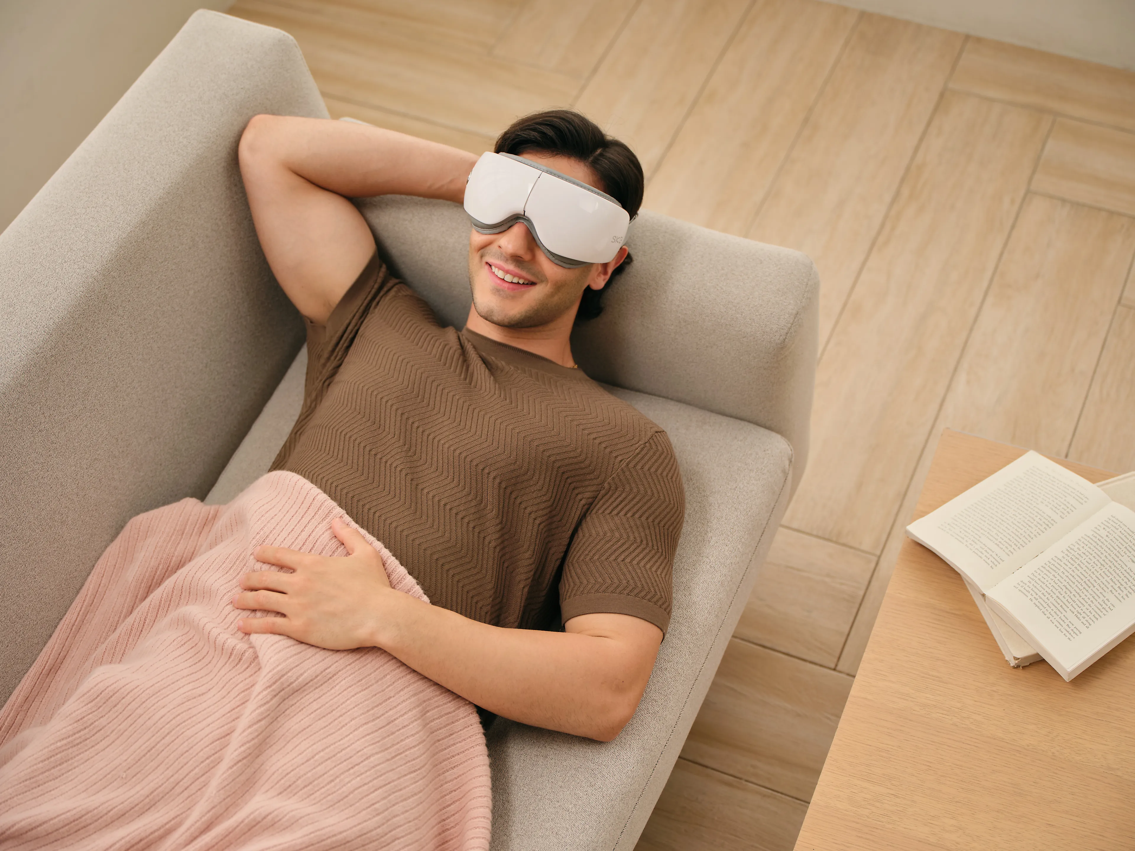 SKG masseur oculaire ES500 - blanc - Bluetooth - rechargeable - 3 modes
