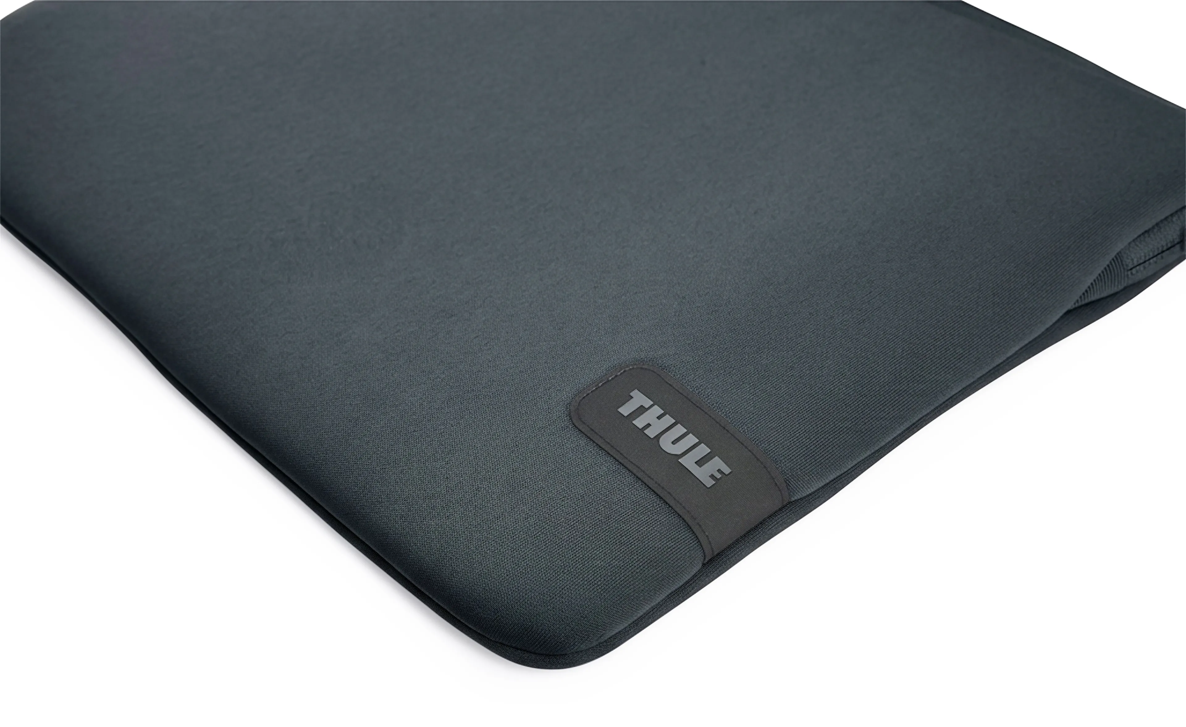 Thule Koya Sleeve PC/Apple MacBook Pro 16" - darkest blue