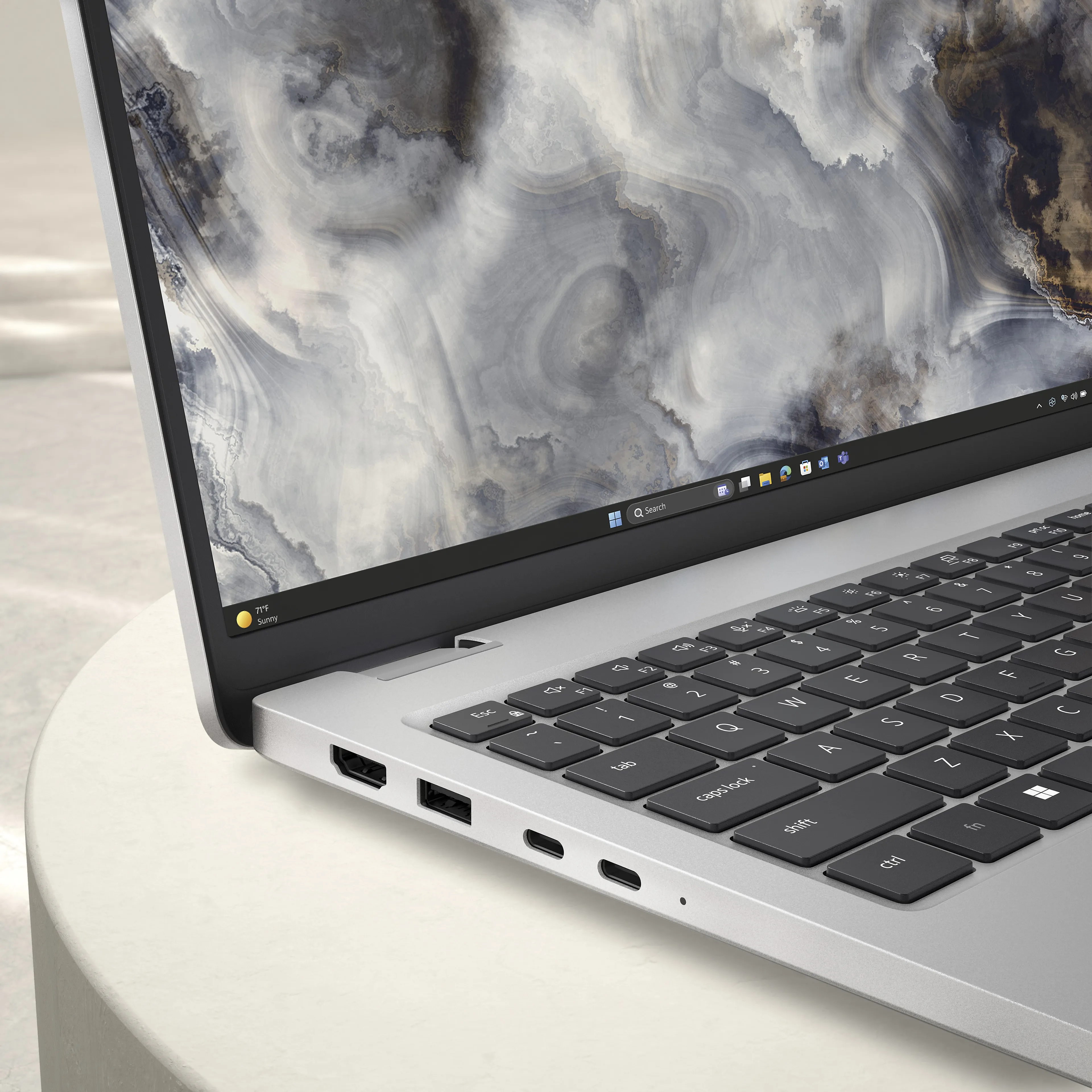 Dell Pro 16 Plus PB16250 - 16" - Intel Core Ultra 7 268V - 32Go - 1To
