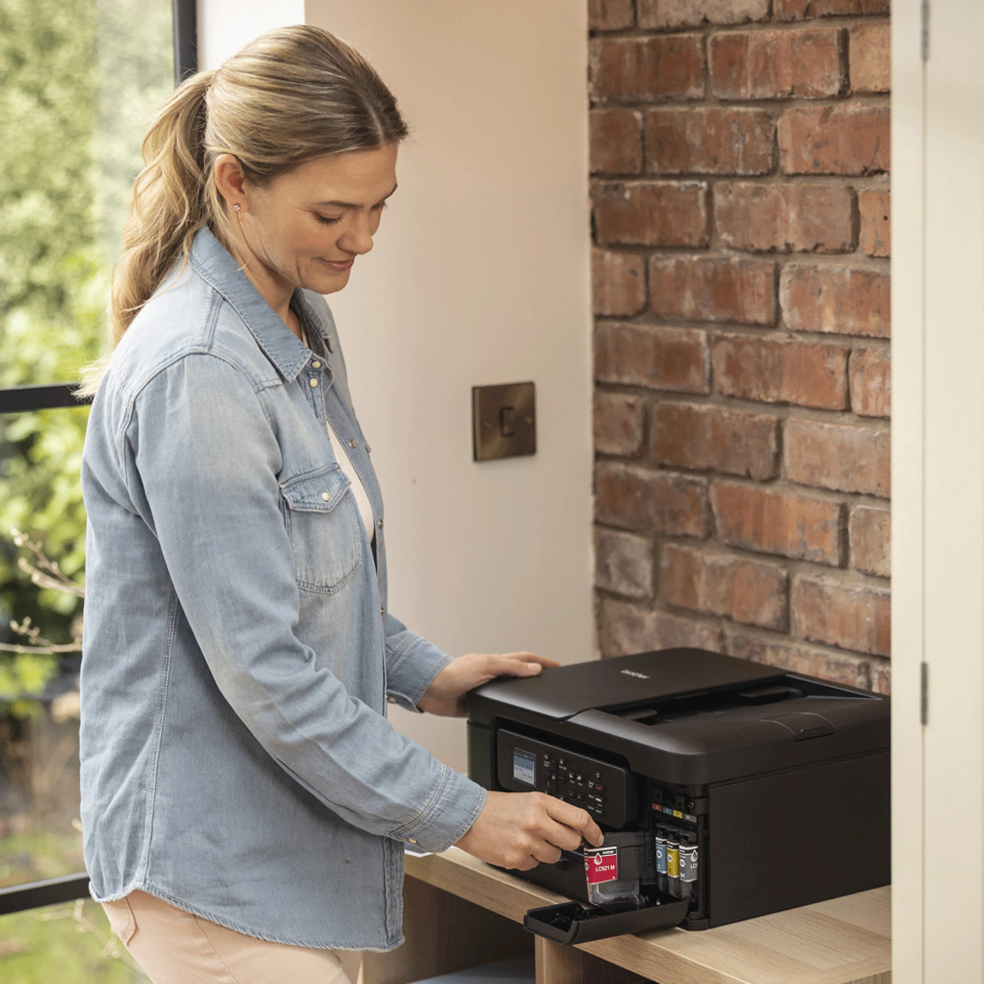 Brother DCP-J1360DW all-in-one kleureninkjetprinter - draadloos - lcd kleurenscherm - papierlade 150 vel