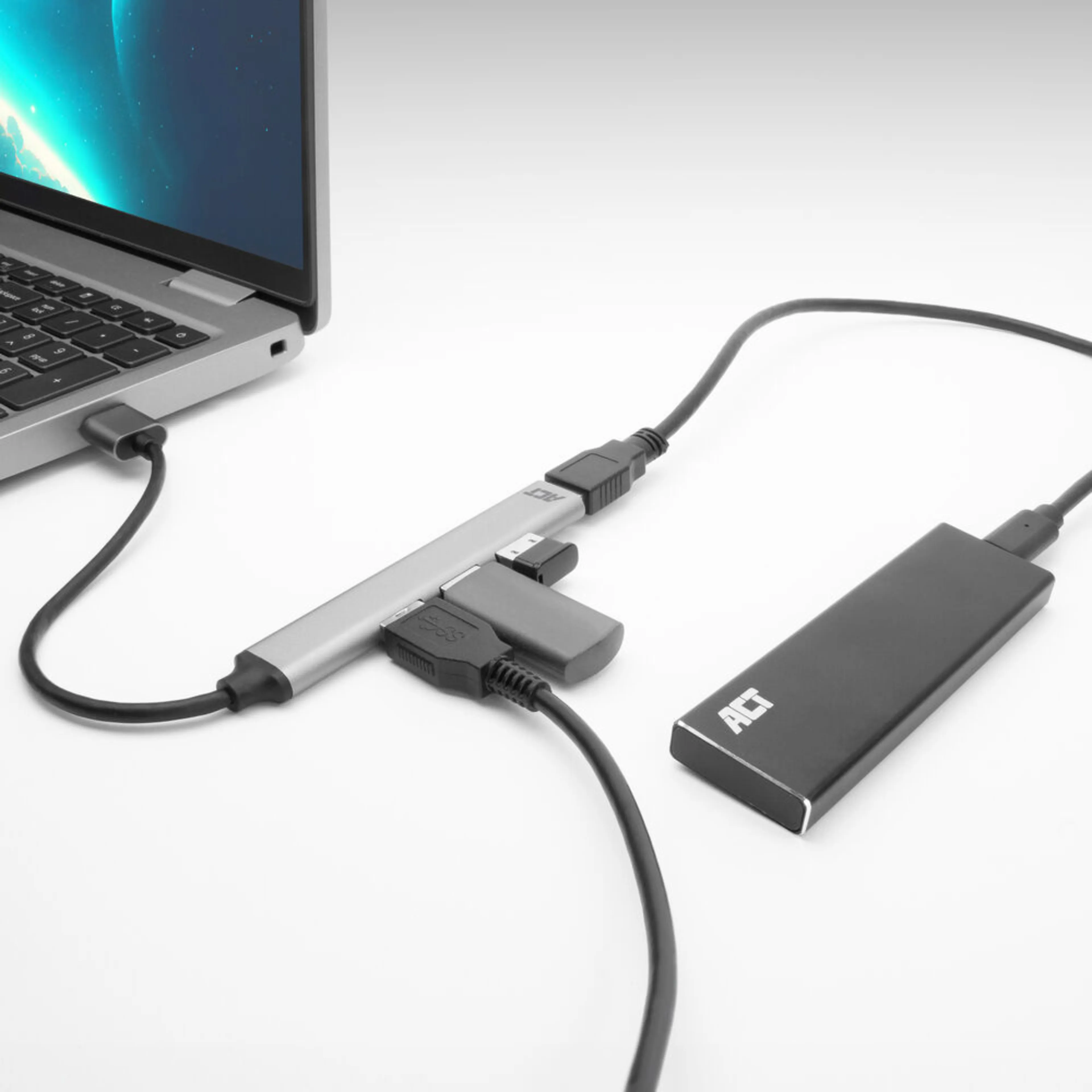 ACT hub USB-A AC6225 - 4 ports USB 2.0 - aluminium léger