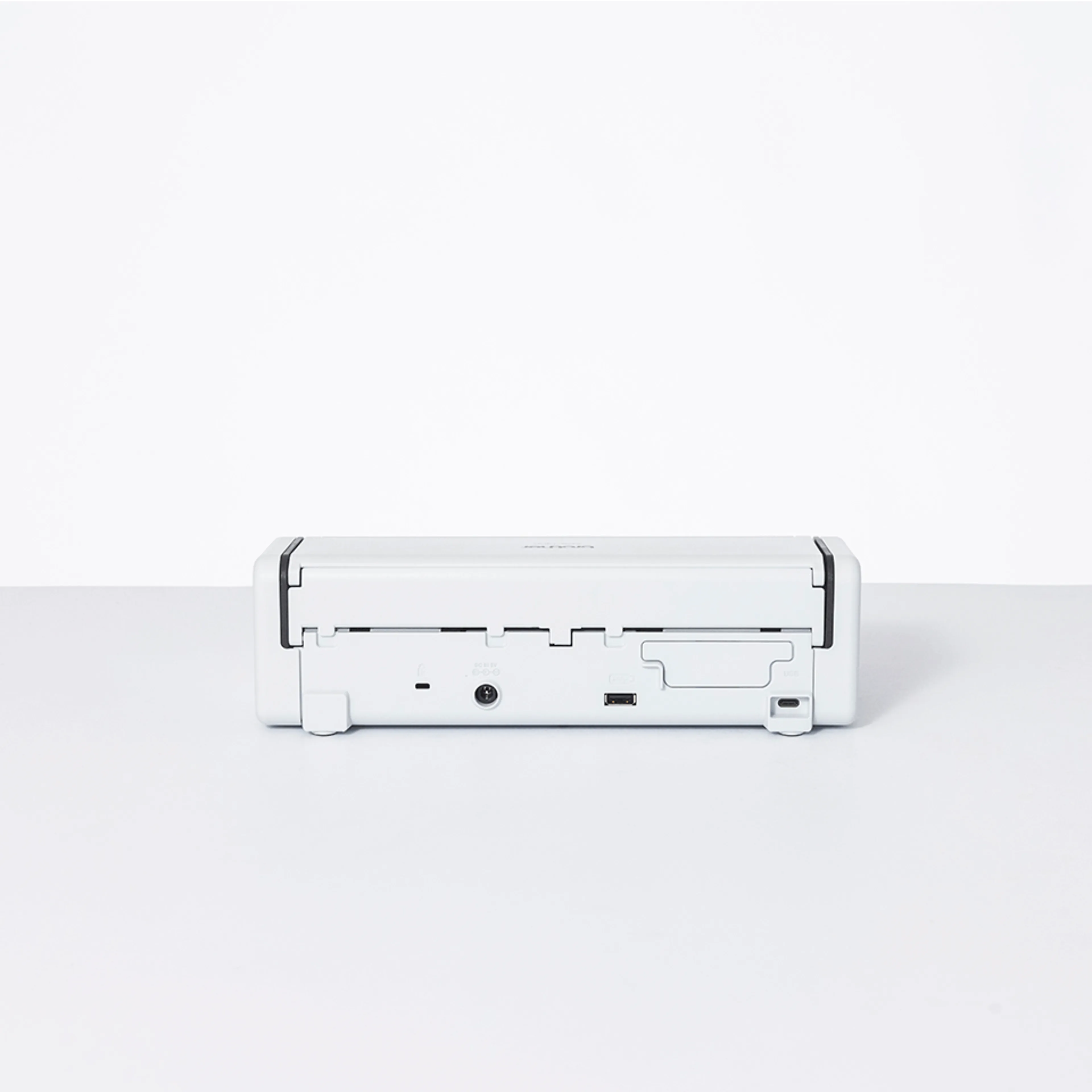 Brother documentscanner ADS-1300 - compact - draagbaar - USB-C aansluiting
