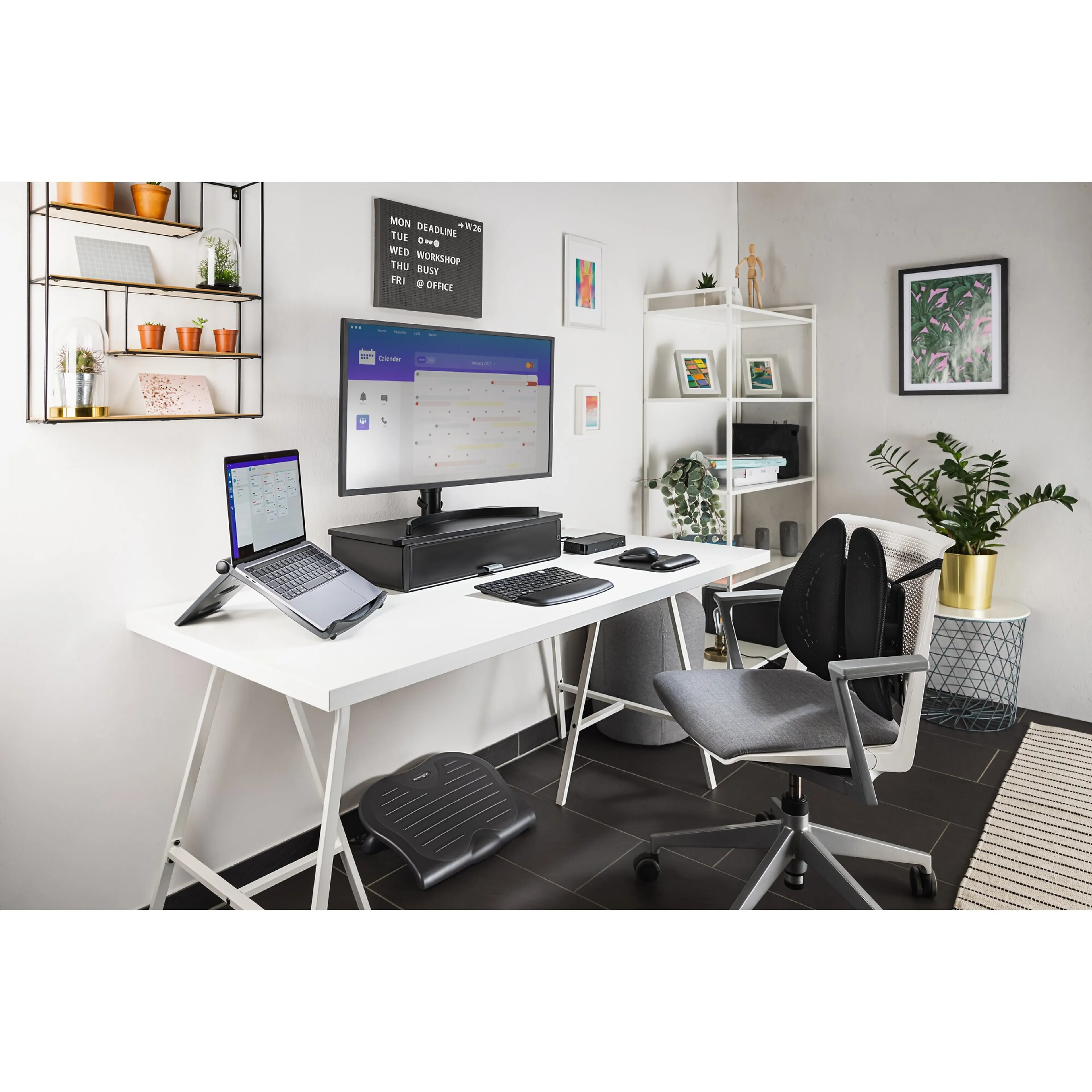 Kensington SmartFit Easy Riser EQ laptop cooling stand zwart