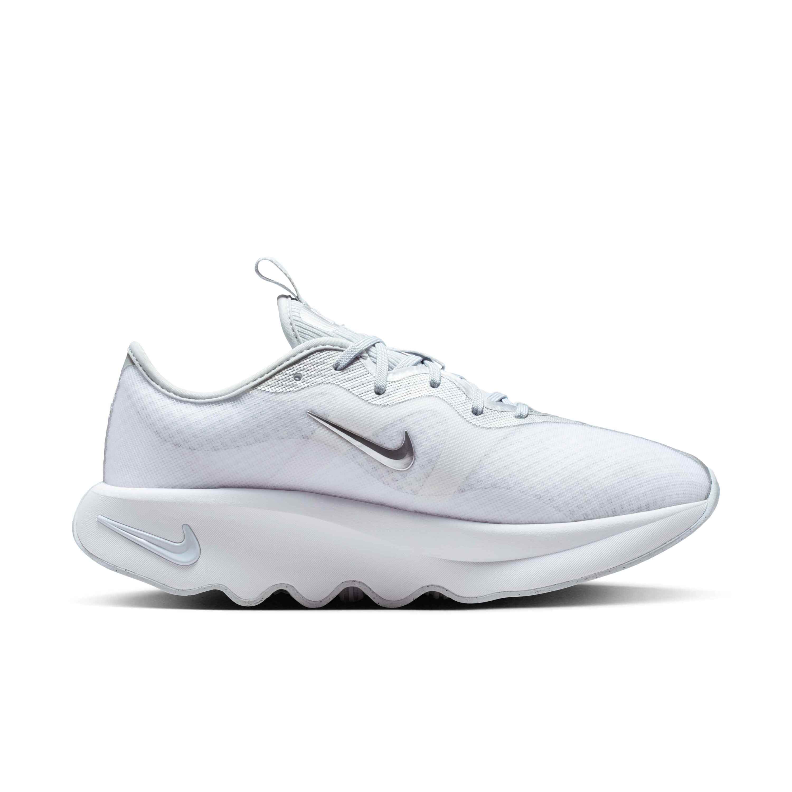 Nike | Women's Walking Shoes Motiva 2 | Stadium